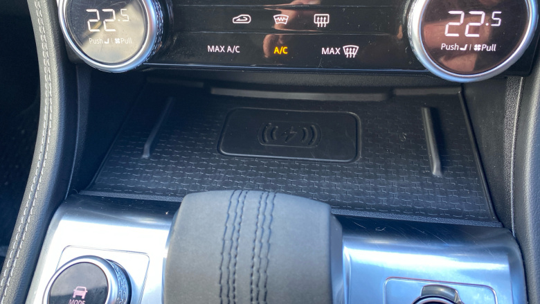 Jaguar F-Pace 2.0 D200 R-Dynamic Black 5dr Auto AWD Diesel Estate